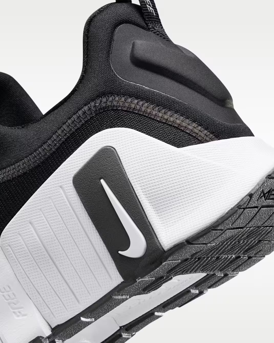 Nike Free Metcon 6 Black & White
