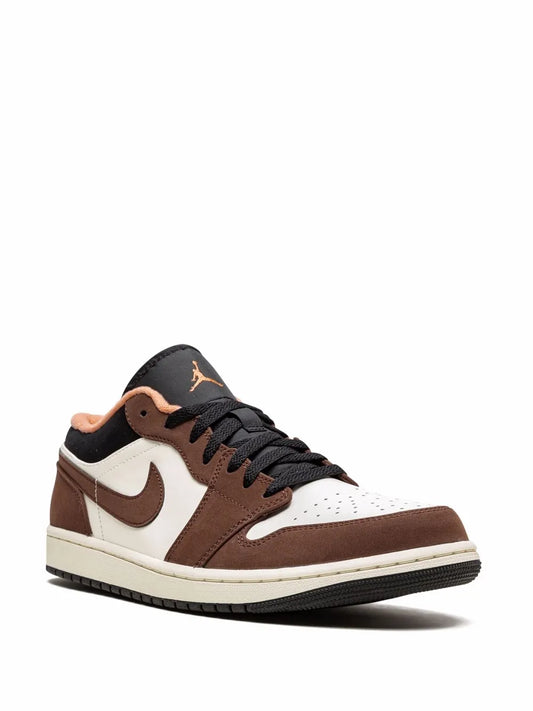 Nike Jordan 1 Low Retro SE "Mocha"